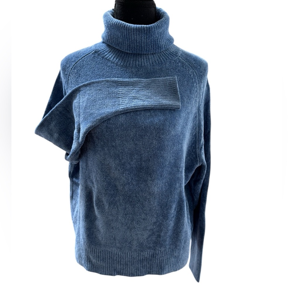 Patrick Assaraf Elegant Denim Blue Women's Turtleneck Sweater